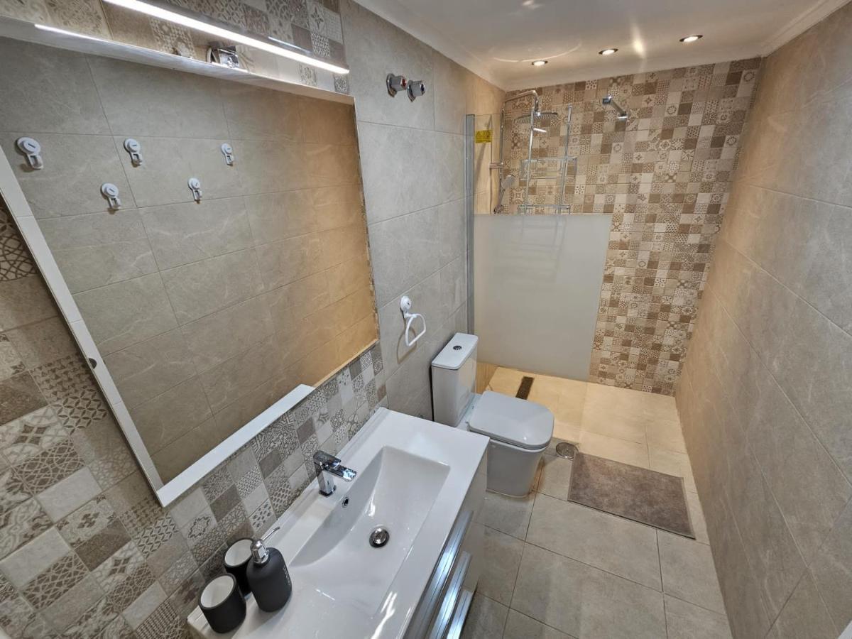 Hda Apartment 2. Torrevieja Exteriör bild